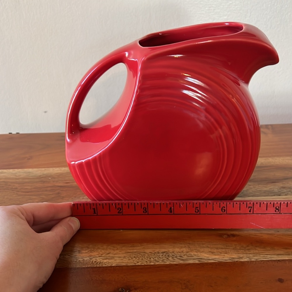 Fiesta Homer Laughlin Red Pitcher. - Picture 10 of 12